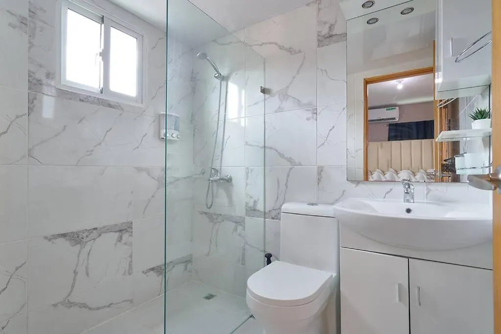 Luxury + Jacuzzi Ocean-View Penthouse Lejlighed La Viva